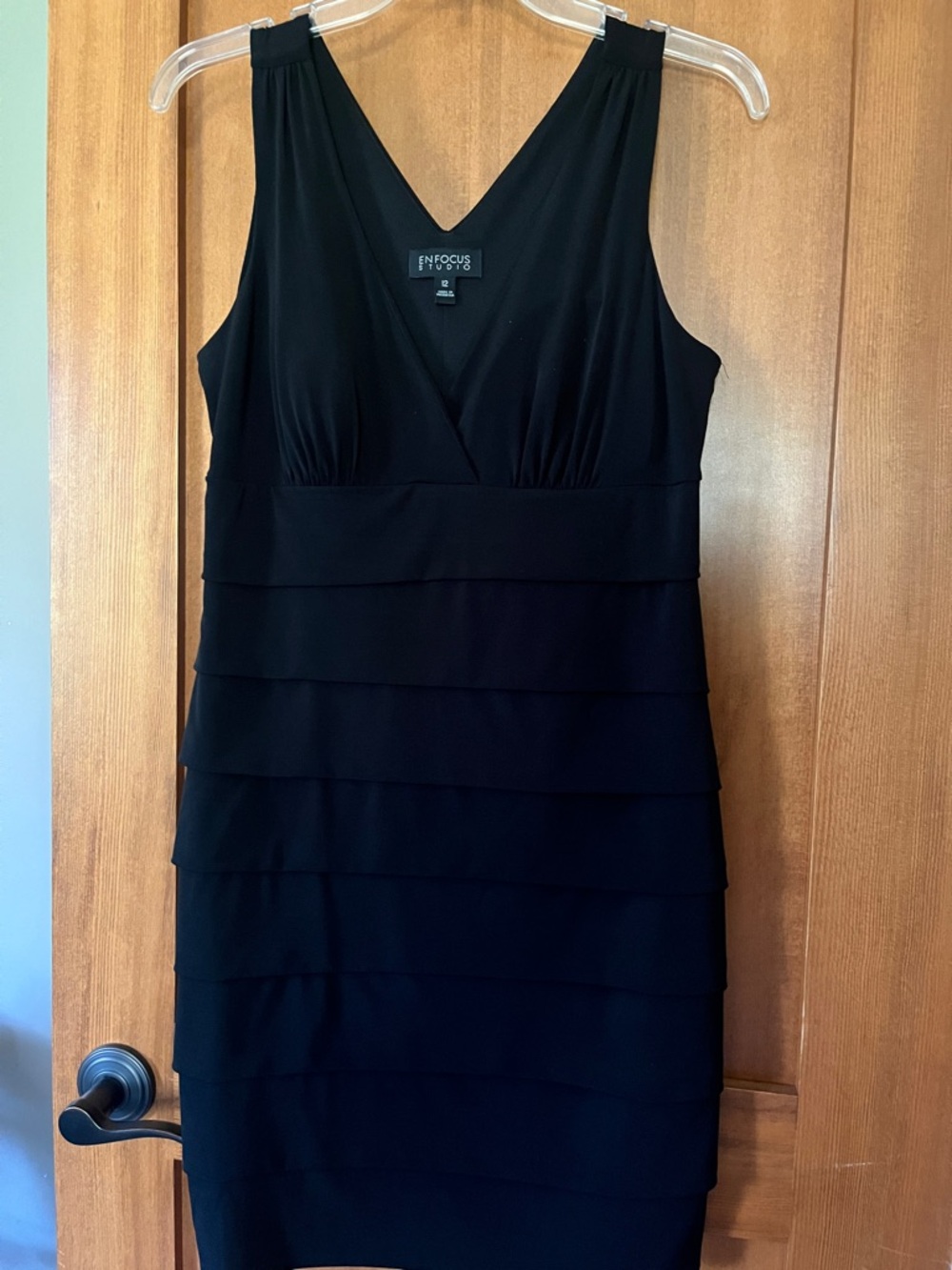 Enfocus Studio Black Sleeveless V-Neck Tiered Mini Dress